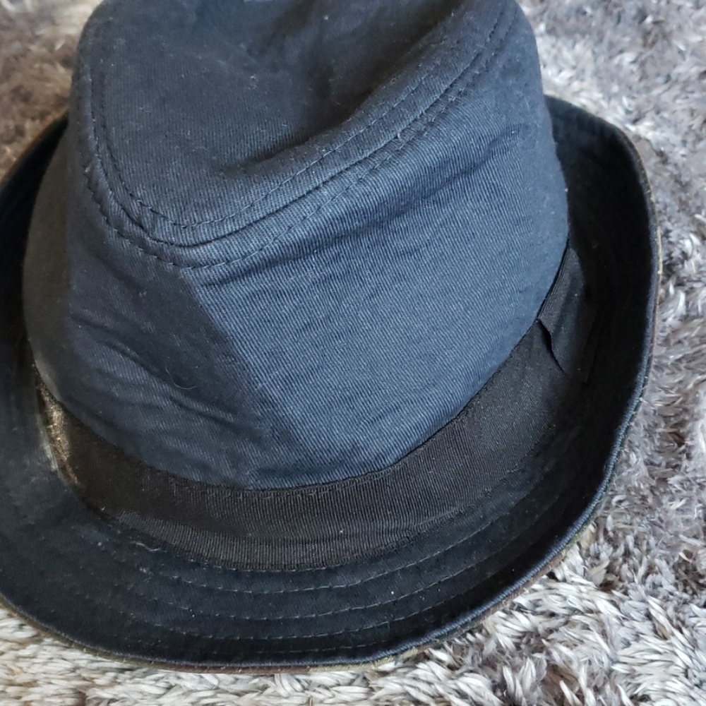 Hat - Picture 3 of 3